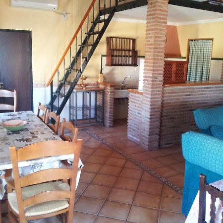 Casa Rural La Rosa De Los Vientos 丰特-德彼德拉 外观 照片
